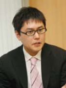 津田武 写真
